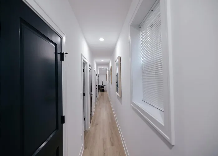 Apartment Parisian Retreat 6min To Main Quandrangle U Of C Chicago
